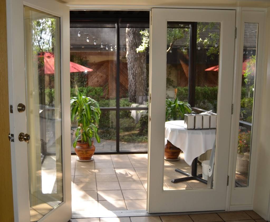 Las Delicias | restaurant | 5689 Quince Rd, Memphis, TN 38119, USA | 9018002873 OR +1 901-800-2873