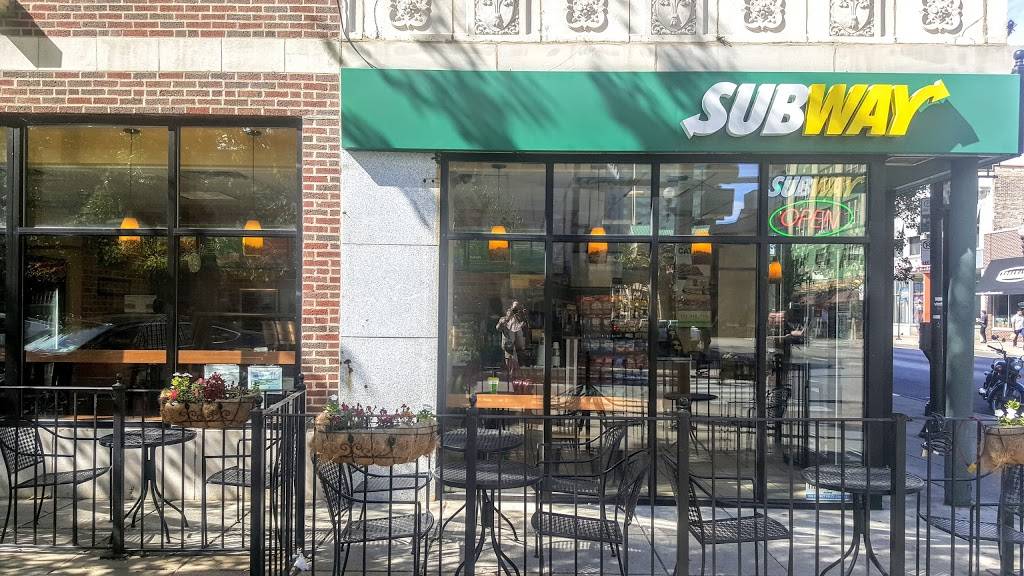 Subway Restaurants | restaurant | 1101 W Bryn Mawr Ave, Chicago, IL 60660, USA | 7732937850 OR +1 773-293-7850