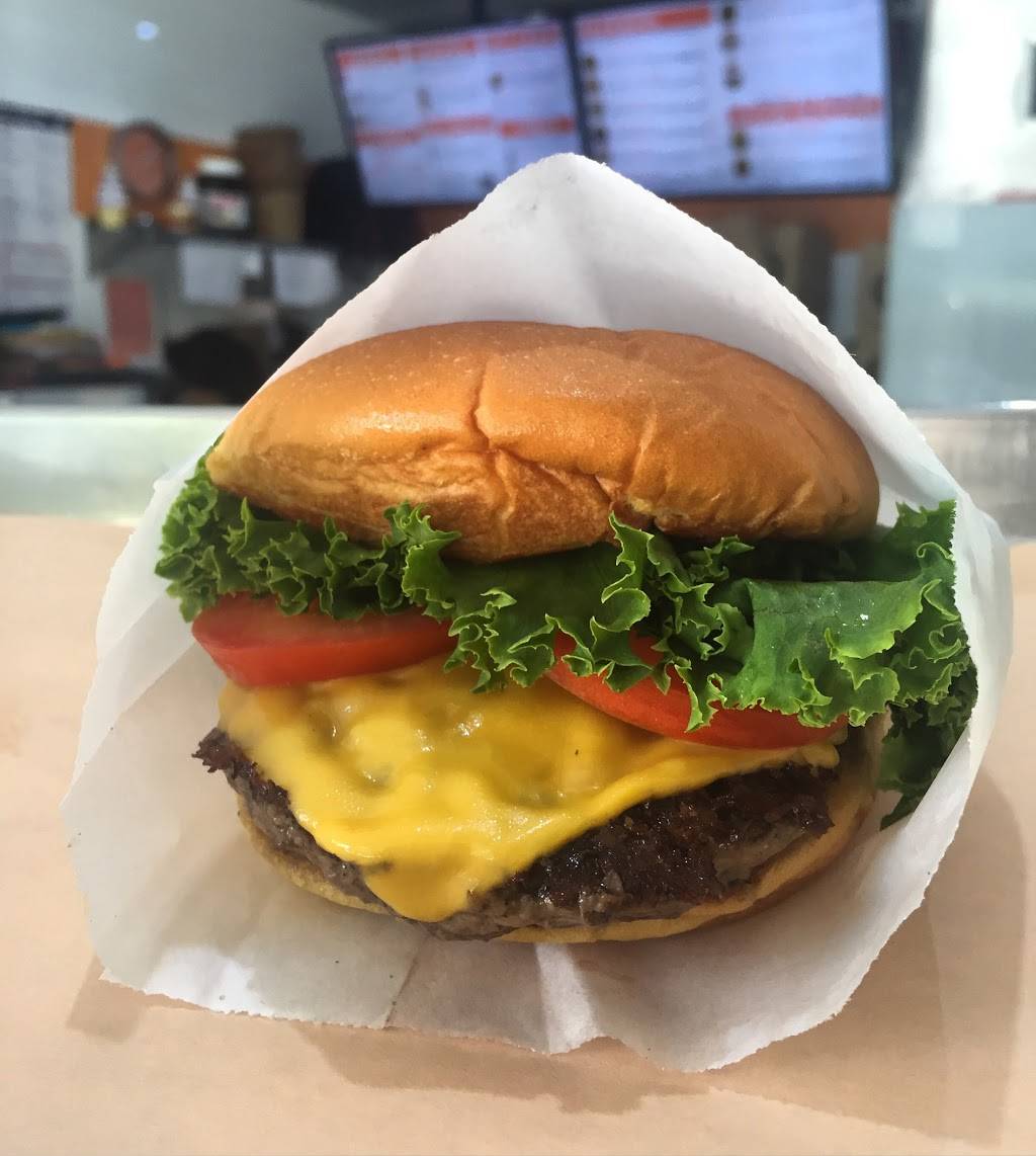Burger Heights | restaurant | 177 Wadsworth Ave, New York, NY 10033, USA | 2129511984 OR +1 212-951-1984