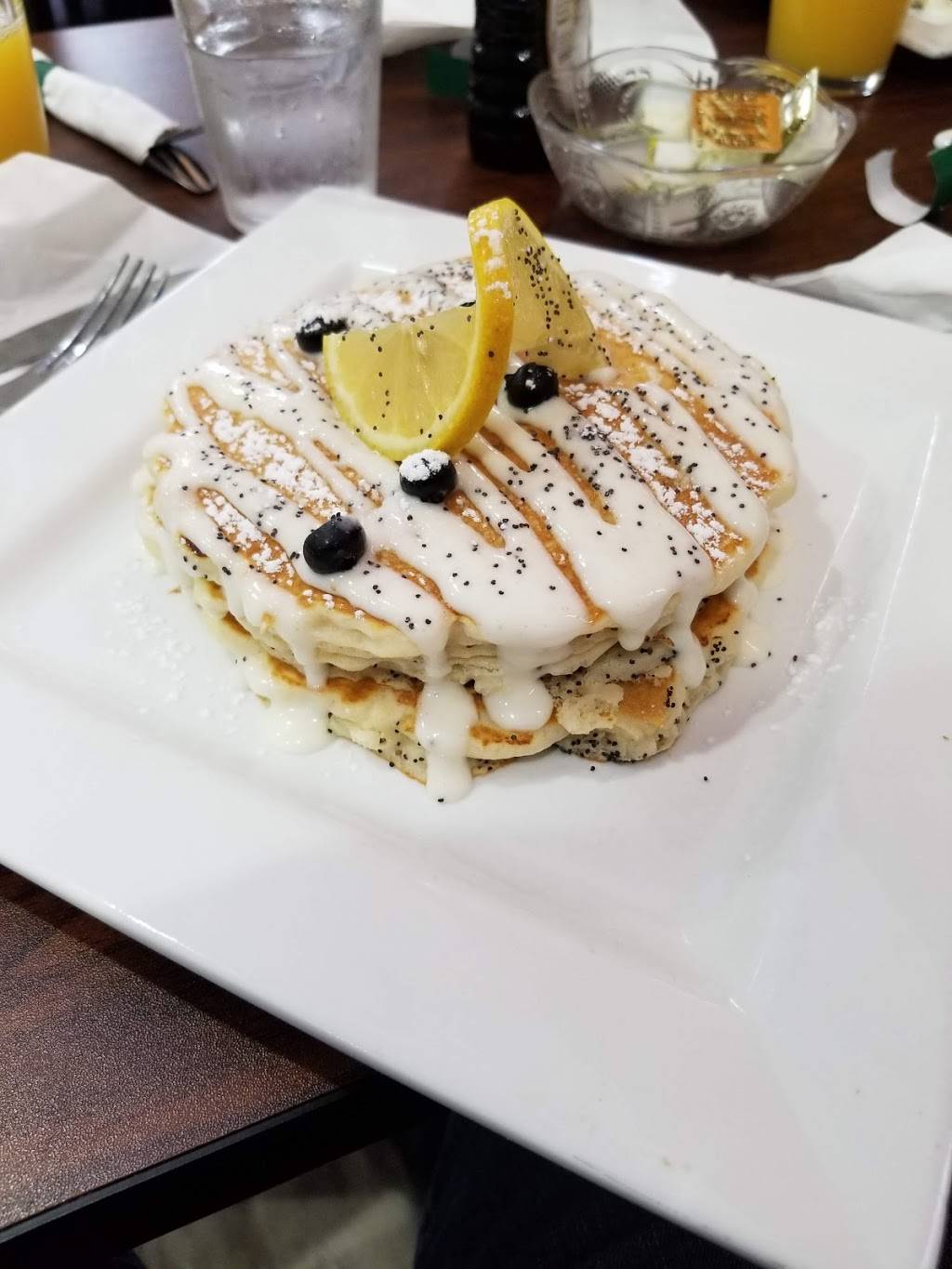 Golden Grill | restaurant | 3170 W Eleven Mile Rd, Berkley, MI 48072, USA | 2483077186 OR +1 248-307-7186