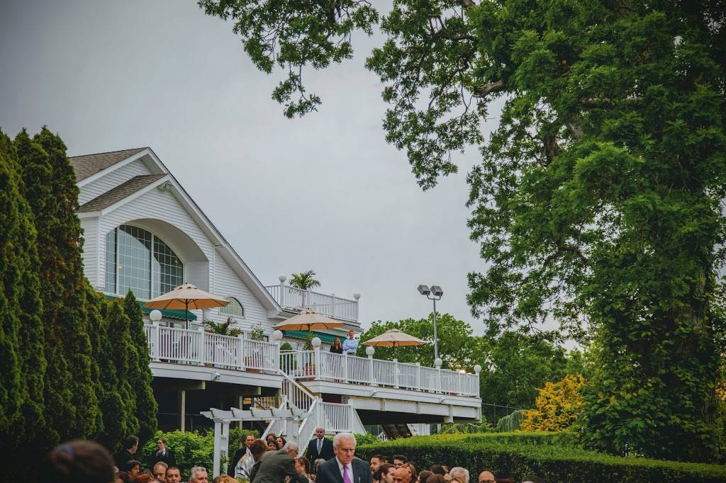 Lombardis On the Sound | restaurant | 44 Fairway Dr, Port Jefferson, NY 11777, USA | 6314731440 OR +1 631-473-1440