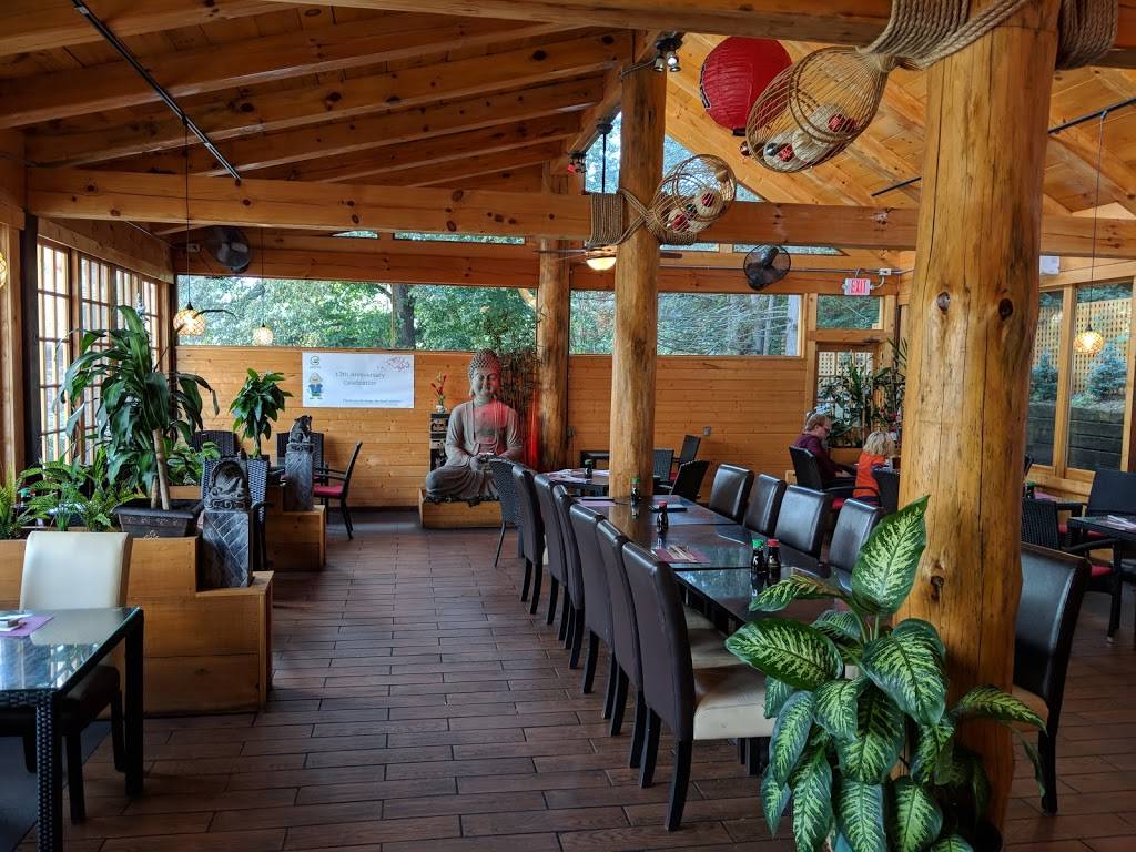 Green Tea Sushi & Japanese Restaurant | restaurant | 2 Regent Park Blvd, Asheville, NC 28806, USA | 8282528300 OR +1 828-252-8300