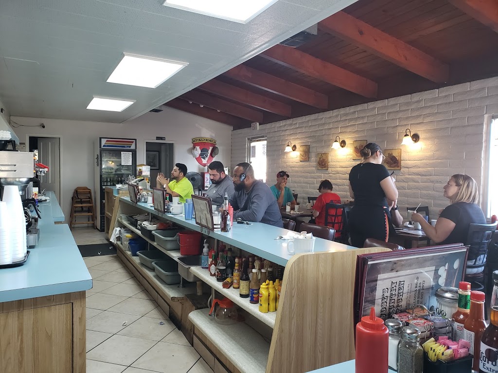 Joses Country Kitchen | restaurant | 81 Wellsona Rd, Paso Robles, CA 93446, USA | 8054672972 OR +1 805-467-2972