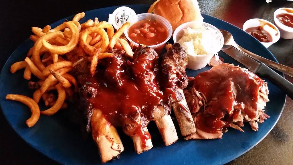 The Texan BBQ | restaurant | 101 N Main St, Algonquin, IL 60102, USA | 8476582130 OR +1 847-658-2130