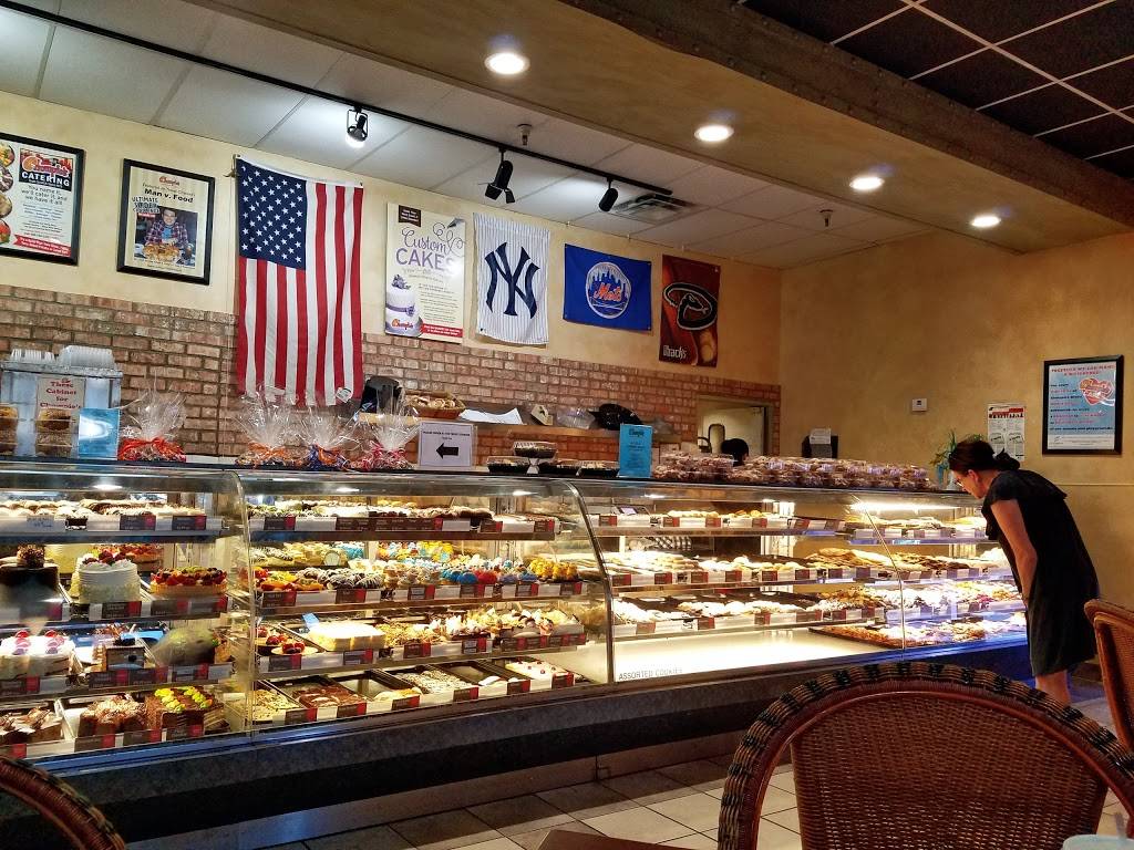 Chompies Restaurant | restaurant | 9301 E Shea Blvd, Scottsdale, AZ 85260, USA | 4808600475 OR +1 480-860-0475