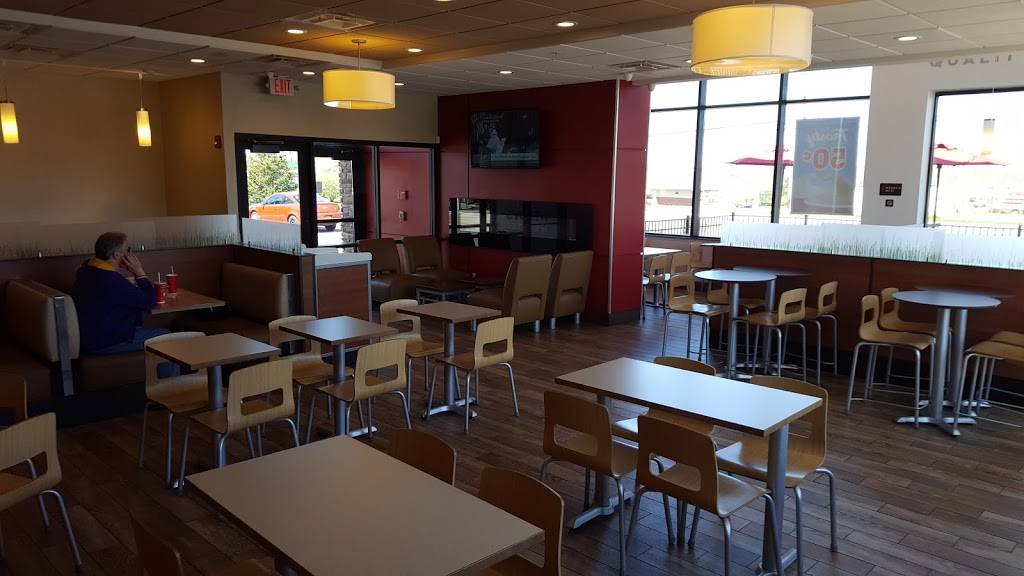 Wendys | restaurant | 987 Ridge Rd, Webster, NY 14580, USA | 5858725635 OR +1 585-872-5635