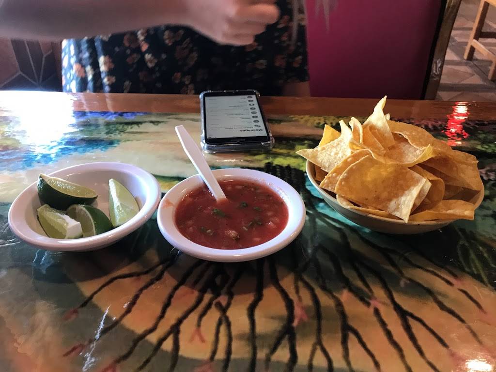 Don Daniels Mexican Grill & Cantina | restaurant | 1017 900 W, Salt Lake City, UT 84116, USA | 8015219404 OR +1 801-521-9404