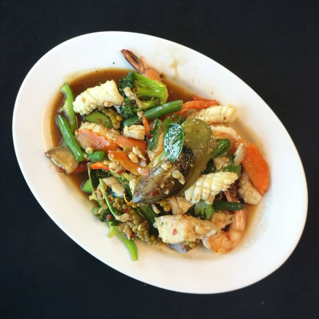 Lotus Thai Restaurant | restaurant | 1133 NW 25th St, Oklahoma City, OK 73106, USA | 4052251287 OR +1 405-225-1287
