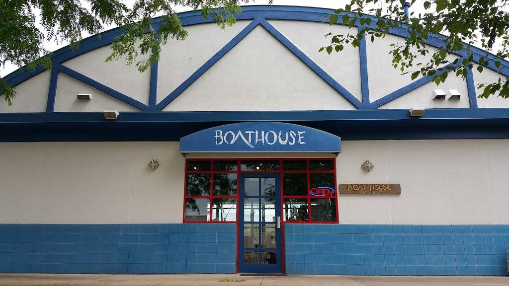 The Boat House Restaurant | restaurant | 2 Johnson St, Winona, MN 55987, USA | 5074746550 OR +1 507-474-6550