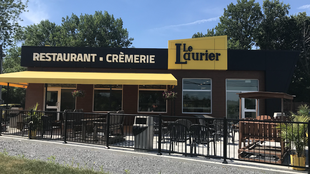 Le Laurier Restaurant/Crèmerie | restaurant | 1350 Boulevard Laurier E, Saint-Hyacinthe, QC J2T 1K3, Canada | 4507780411 OR +1 450-778-0411