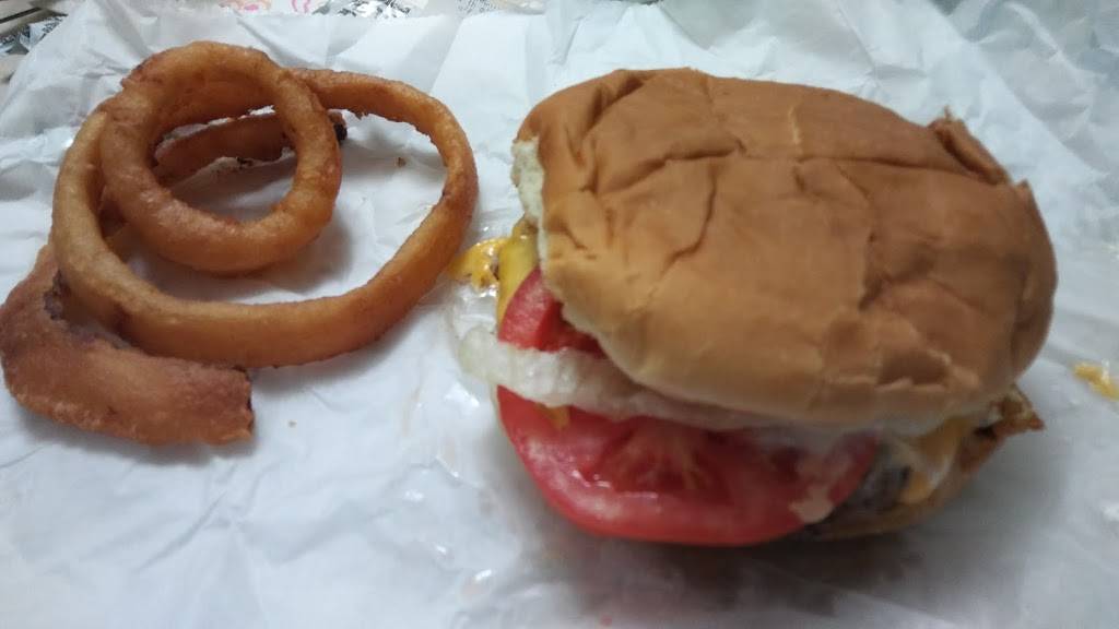 Country Diner | restaurant | 411 E 4th Ave, Watauga, TN 37694, USA | 4234340090 OR +1 423-434-0090