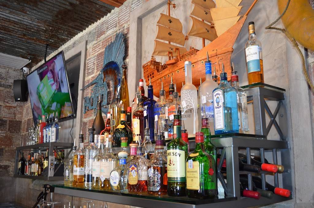 Palapas Seafood Bar | restaurant | 1418 Greenville Ave, Dallas, TX 75206, USA | 2148243000 OR +1 214-824-3000