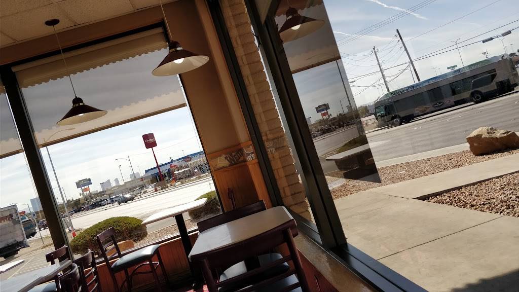 Wendys | restaurant | 844 Rancho Dr, Las Vegas, NV 89106, USA | 7026488853 OR +1 702-648-8853