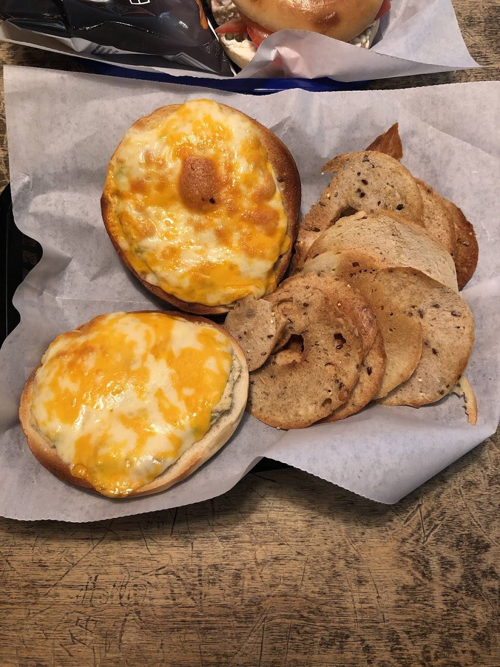 Big Blue Bagel & Deli | bakery | 120 N College St, Auburn, AL 36830, USA | 3345012245 OR +1 334-501-2245