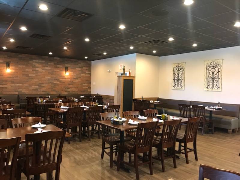 Pomodoro Pizza and Italian Restaurant | restaurant | 200 Chestnut St, Downingtown, PA 19335, USA | 6108730405 OR +1 610-873-0405