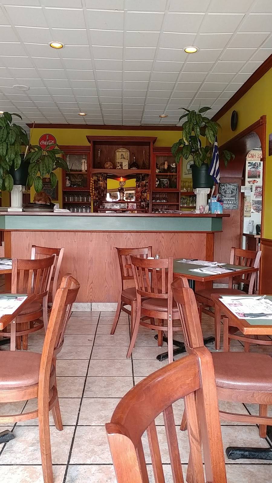 Pizza Delphi Sous-Marins | meal takeaway | 8003 Rue Saint-Jacques, Mirabel, QC J7N 1X2, Canada | 4504756606 OR +1 450-475-6606