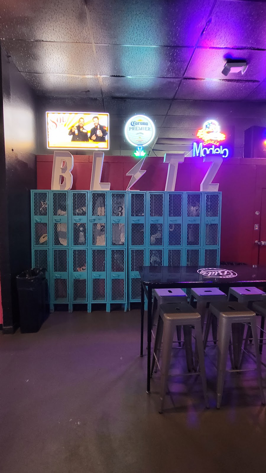 Blitz Sports Grill | restaurant | 1300 El Paseo Rd, Las Cruces, NM 88001, USA | 5756523268 OR +1 575-652-3268