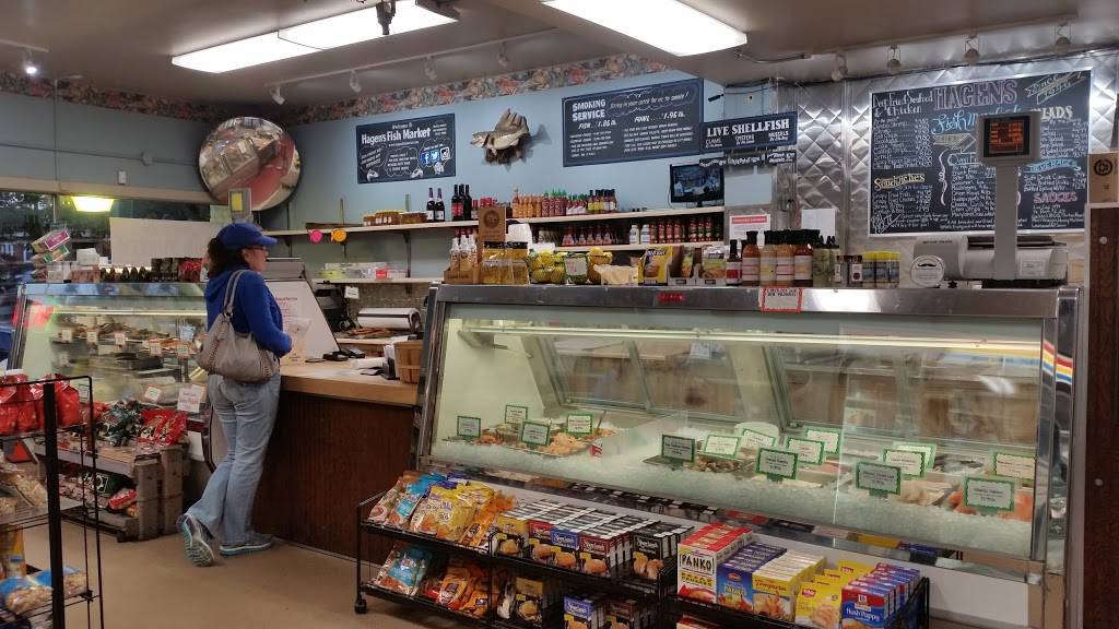 Hagens Fish Market | restaurant | 5635 W Montrose Ave, Chicago, IL 60634, USA | 7732831944 OR +1 773-283-1944