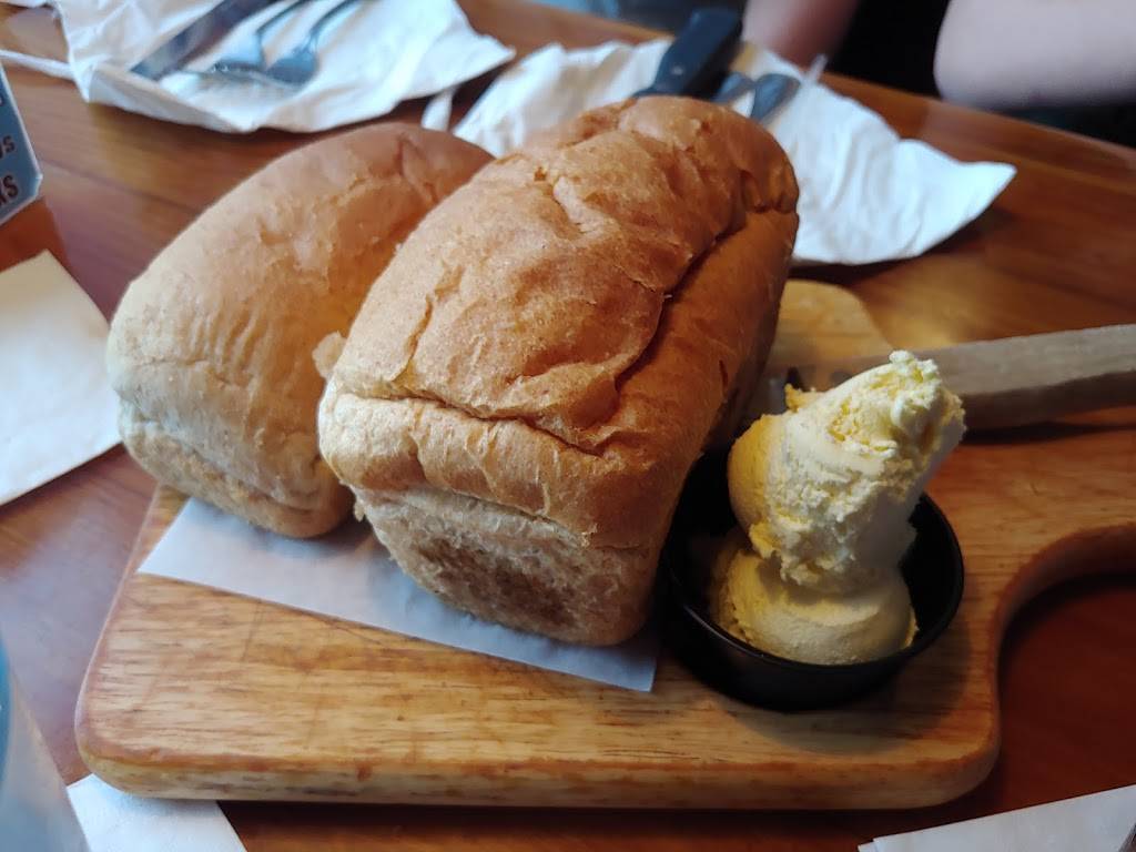 Tucsons Steakhouse Saloon & Grill | restaurant | 2750 S 9th St, Salina, KS 67401, USA | 7858209595 OR +1 785-820-9595