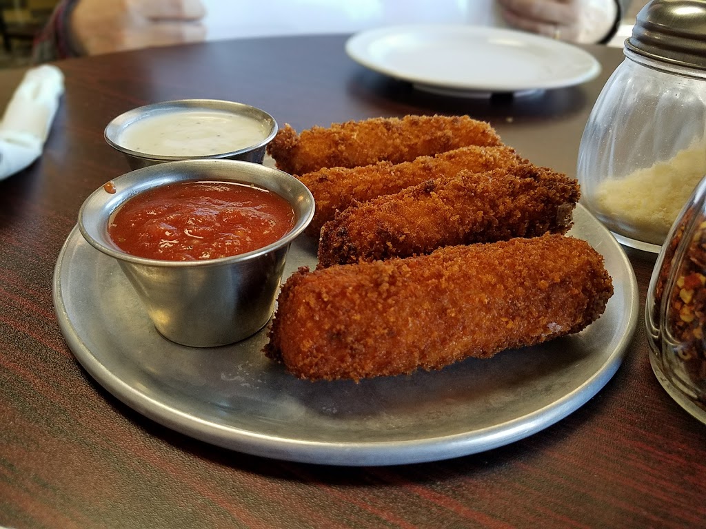 Railroad Pizza Company | restaurant | 4834 E Main St, Flora, MS 39071, USA | 6018797700 OR +1 601-879-7700