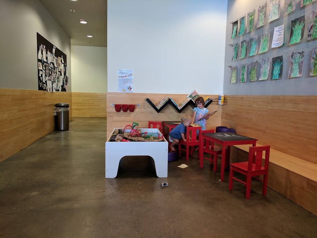 Seize The Bagel - The Heights | restaurant | 8086 E Mill Plain Blvd, Vancouver, WA 98664, USA | 3607187725 OR +1 360-718-7725