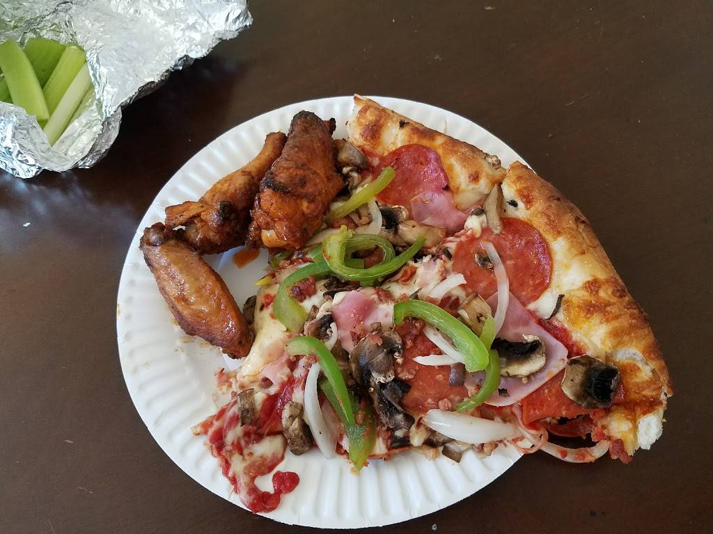 Titos Pizzeria | meal delivery | 1034 W 6th St, Corona, CA 92882, USA | 9515474375 OR +1 951-547-4375