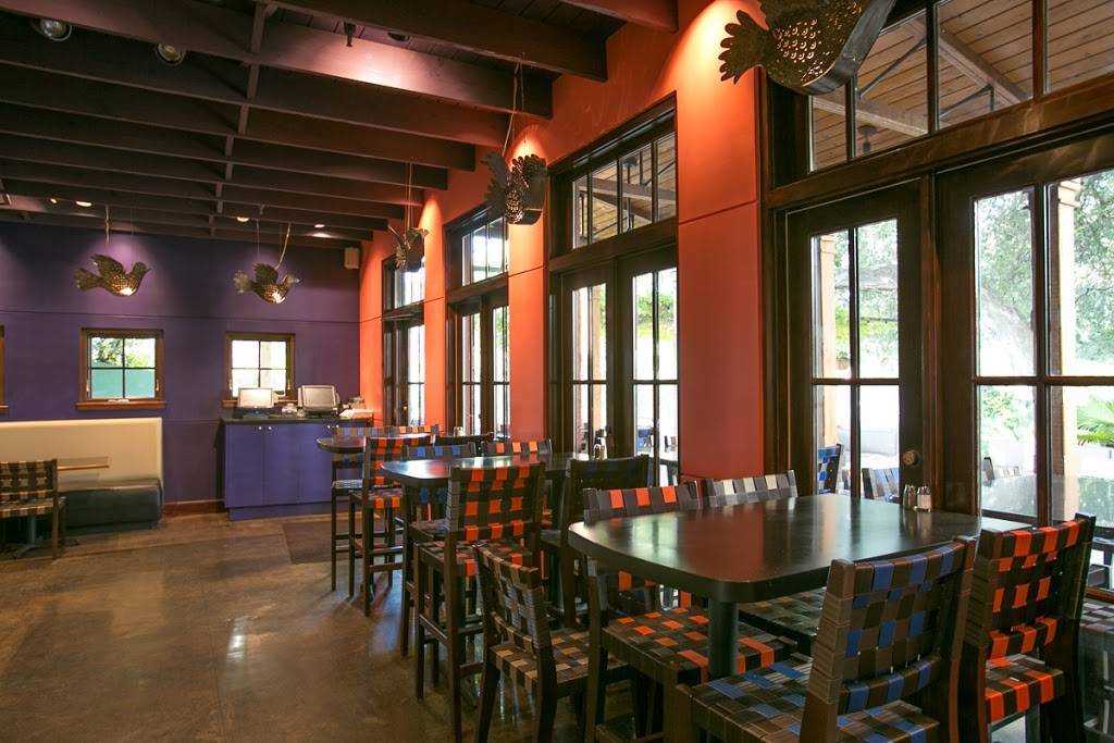 Manuels | restaurant | 10201 Jollyville Rd, Austin, TX 78759, USA | 5123451042 OR +1 512-345-1042