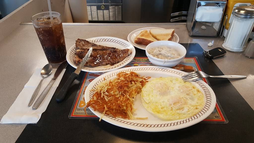 Waffle House | meal takeaway | 114 Fairfax Pike, Stephens City, VA 22655, USA | 5408680642 OR +1 540-868-0642