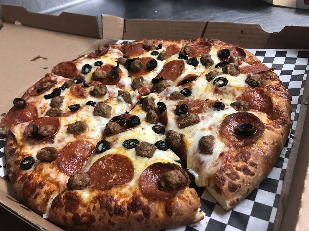 Valuetinas Pizza | restaurant | 6432, 2536 W Lincoln Ave, Anaheim, CA 92801, USA | 7148169000 OR +1 714-816-9000