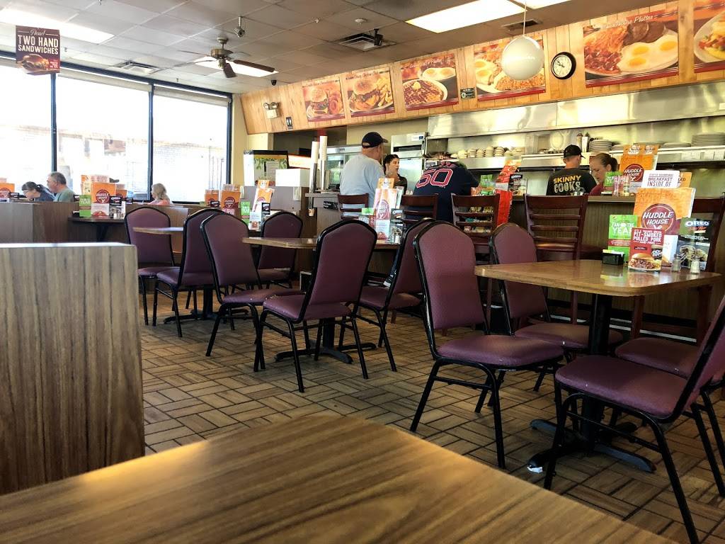 Huddle House | restaurant | 42 Asheville Hwy, Brevard, NC 28712, USA | 8288842726 OR +1 828-884-2726