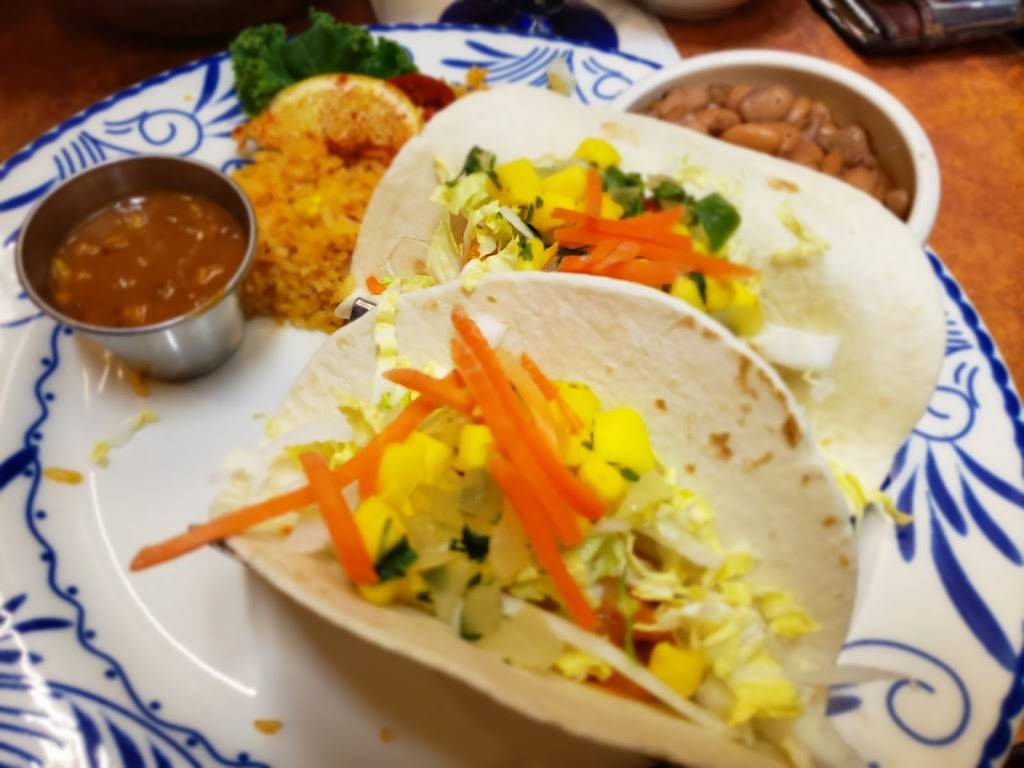 Abuelos Mexican Restaurant | restaurant | 2102 Hamilton Pl Blvd, Chattanooga, TN 37421, USA | 4238557400 OR +1 423-855-7400