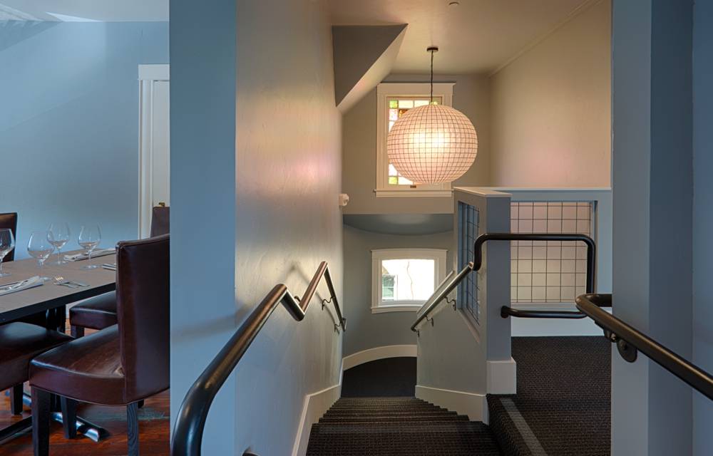 Bird & The Bottle | restaurant | 1055 4th St, Santa Rosa, CA 95404, USA | 7075684000 OR +1 707-568-4000