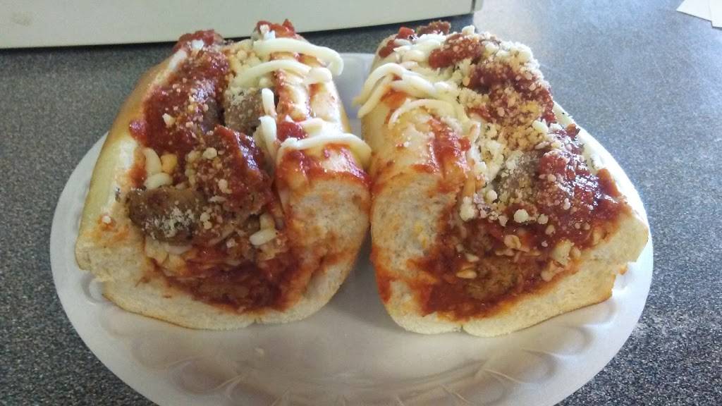 Quick Cuisine | restaurant | 525 Terminal Ave, New Castle, DE 19720, USA | 3027770477 OR +1 302-777-0477