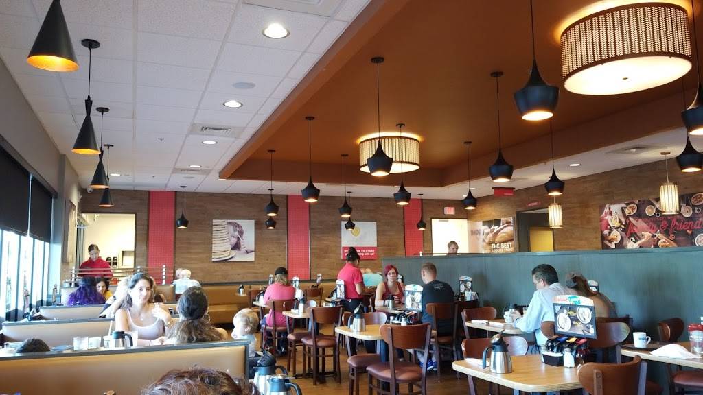 IHOP | restaurant | 516 N State Rd 7, Royal Palm Beach, FL 33411, USA | 5616606321 OR +1 561-660-6321