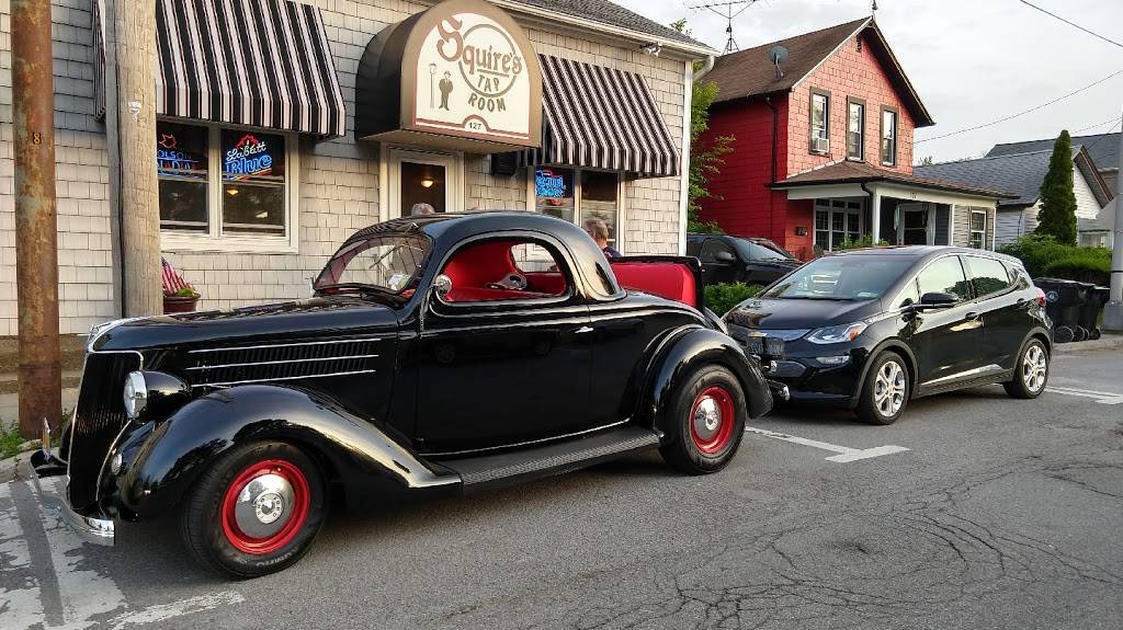 Squires Tap Room | restaurant | 127 Niagara St, Tonawanda, NY 14150, USA | 7166922093 OR +1 716-692-2093