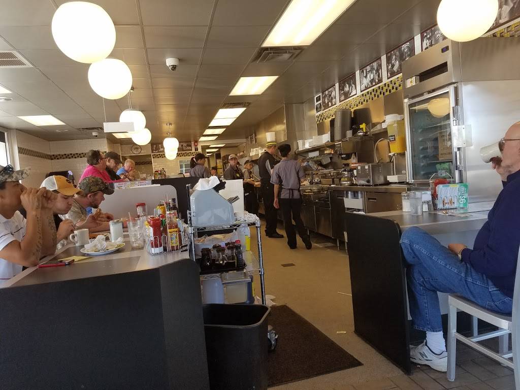 Waffle House | meal takeaway | 317 Folkerth Ave, Sidney, OH 45365, USA | 9374989119 OR +1 937-498-9119