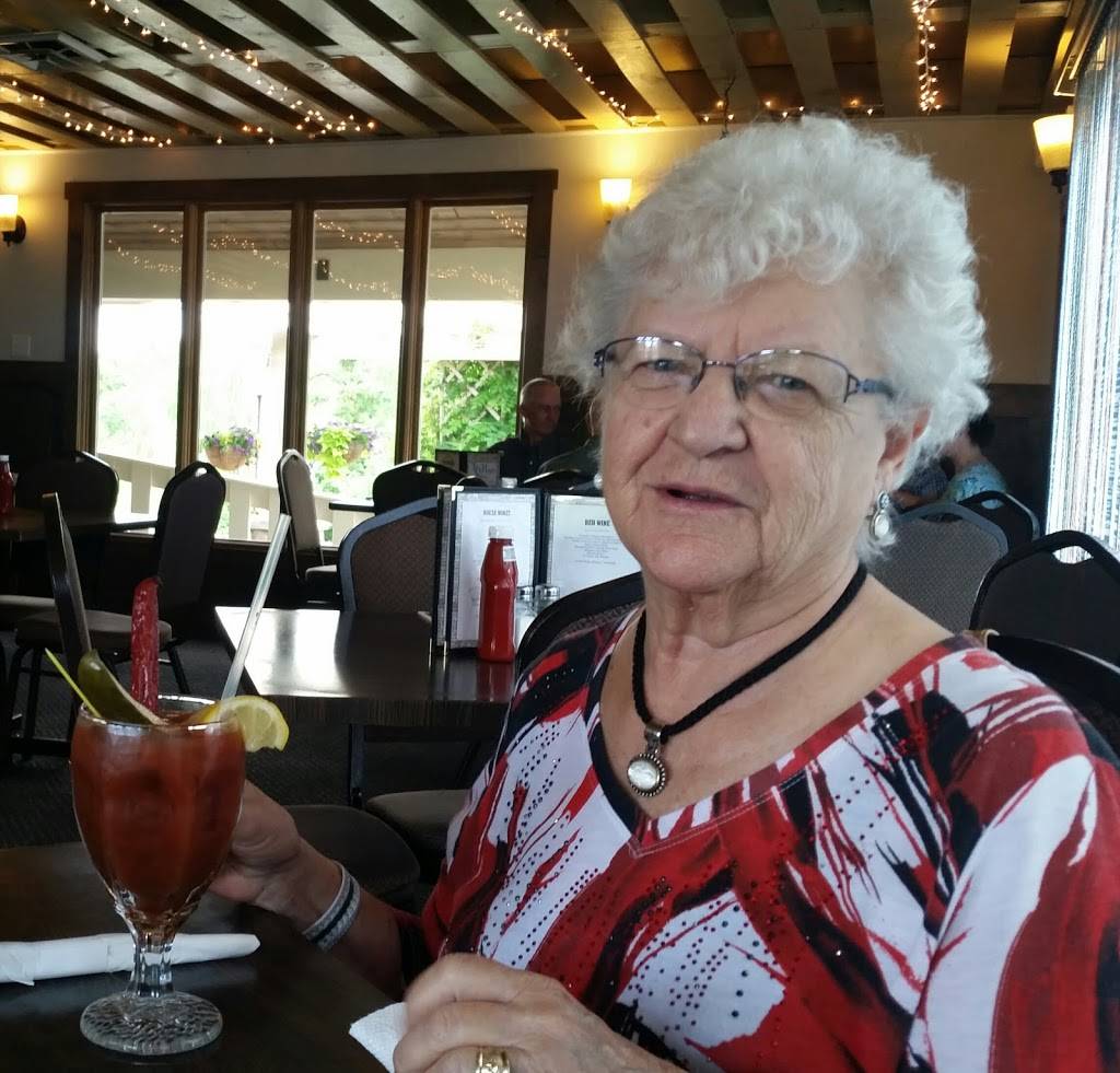 High View Inn | restaurant | W7766 Perkinstown Ave, Medford, WI 54451, USA | 7157857847 OR +1 715-785-7847