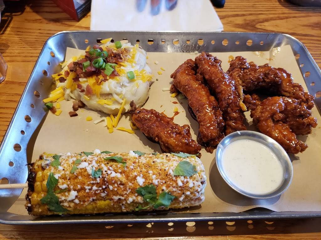 Chilis Grill & Bar | meal takeaway | 10598 E Foothill Blvd, Rancho Cucamonga, CA 91730, USA | 9099485955 OR +1 909-948-5955