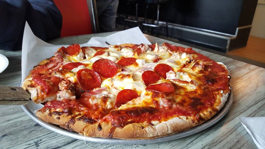 DiMaggios Pizza & Burgers | restaurant | 6410 M-63, Coloma, MI 49038, USA | 2698491521 OR +1 269-849-1521