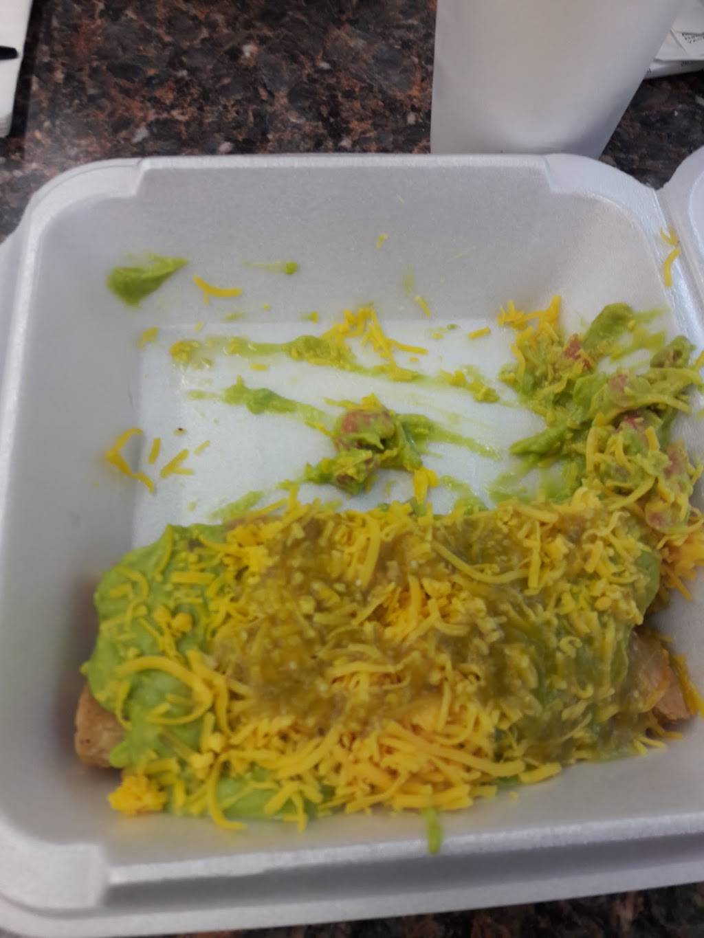 Albertos Mexican Food | restaurant | 3219, 1124 Orange St, Redlands, CA 92374, USA | 9093073285 OR +1 909-307-3285