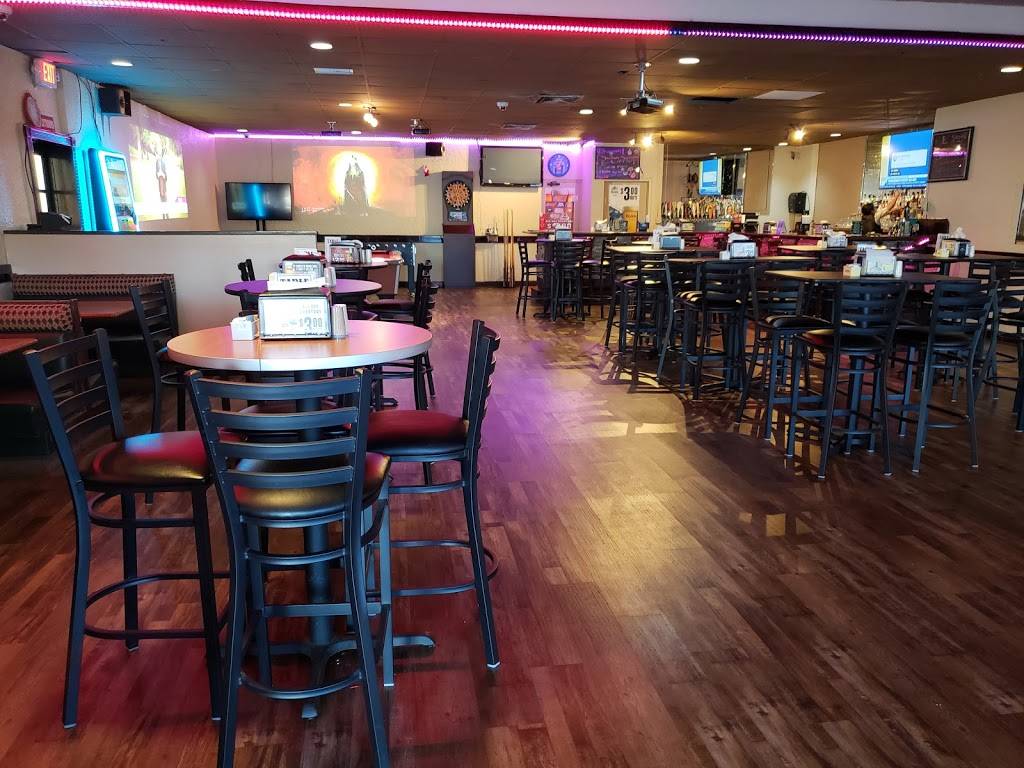 Midtown Grill & Bar | meal takeaway | 3224 U.S. Highway 1, Fort Pierce, FL 34982, USA | 7724657005 OR +1 772-465-7005