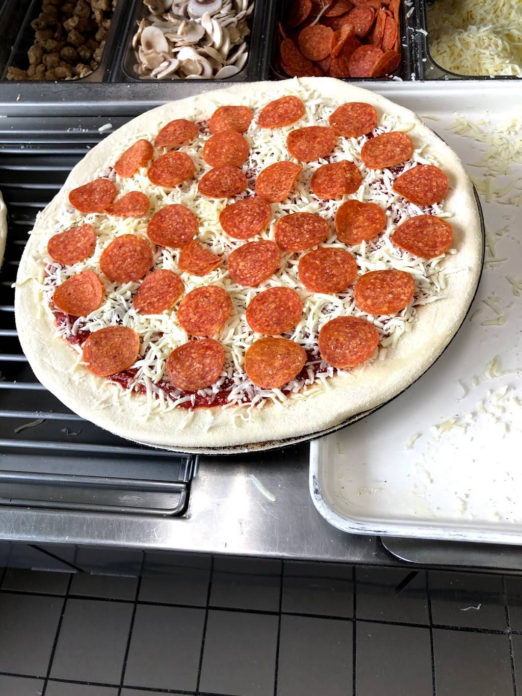 Marcos Pizza | meal delivery | 14318 Ventura Blvd, Sherman Oaks, CA 91423, USA | 8187881001 OR +1 818-788-1001