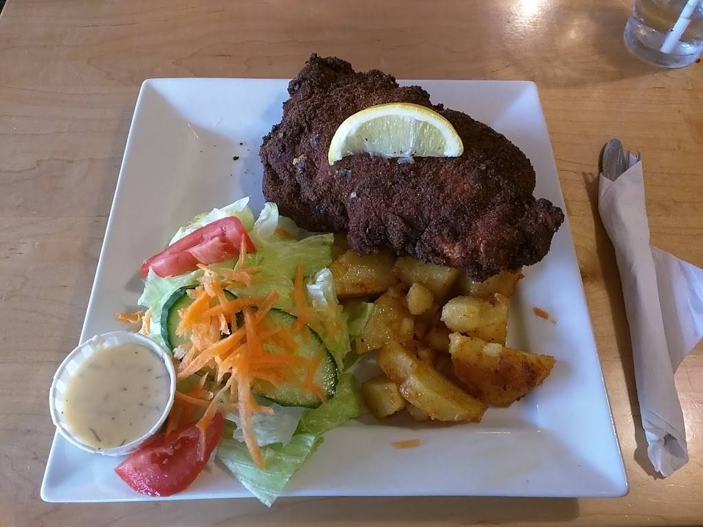 Vs Schnitzel House | restaurant | 448 Browns Line, Etobicoke, ON M8W 3T9, Canada | 4162553179 OR +1 416-255-3179