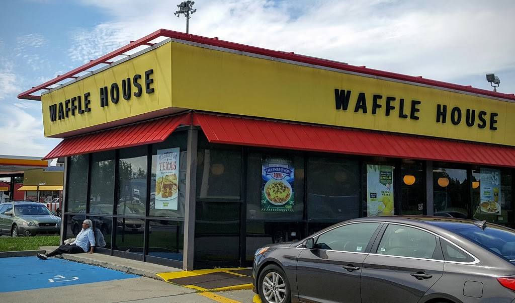 Waffle House | meal takeaway | 125 Palisade Dr, Brunswick, GA 31523, USA | 9122679395 OR +1 912-267-9395