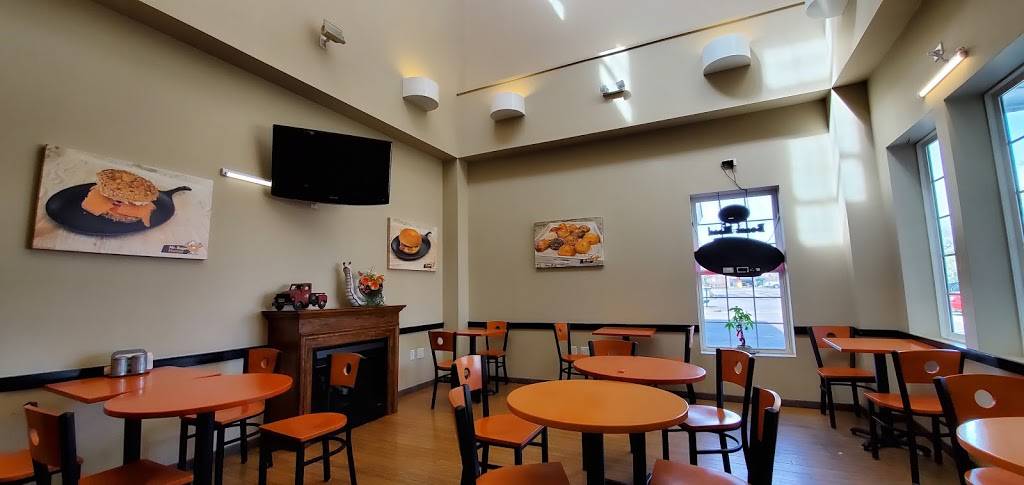 Mr. Bagel Meister - Pleasure Island | bakery | 1328 N Lake Park Blvd, Carolina Beach, NC 28428, USA | 9107071144 OR +1 910-707-1144