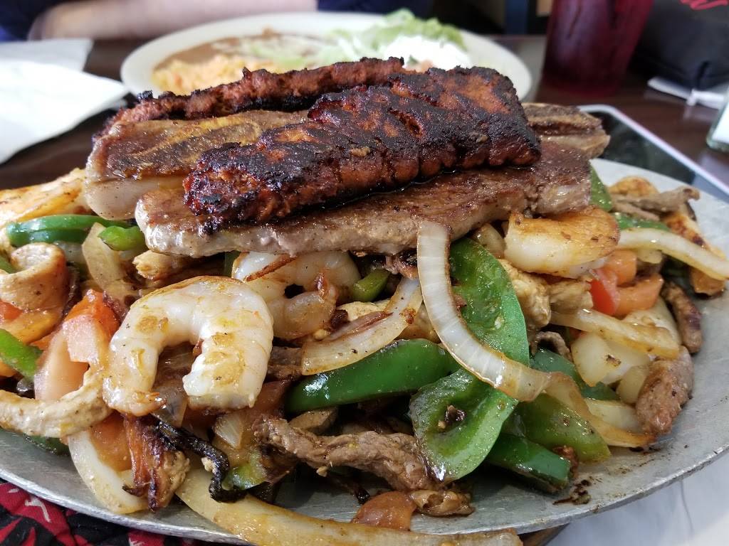 El Sombrero | restaurant | 7066 Charlotte Pike, Nashville, TN 37209, USA | 6153532100 OR +1 615-353-2100