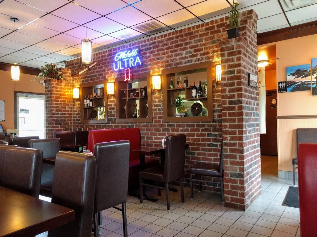 Makoto | restaurant | 2182 US-41, Greenbrier, TN 37073, USA | 6158630179 OR +1 615-863-0179