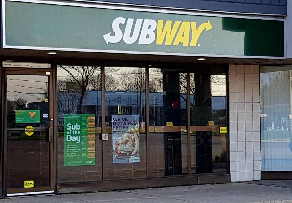 Subway | meal takeaway | 1120 Victoria St N Unit #3, Kitchener, ON N2B 3T2, Canada | 5195790916 OR +1 519-579-0916