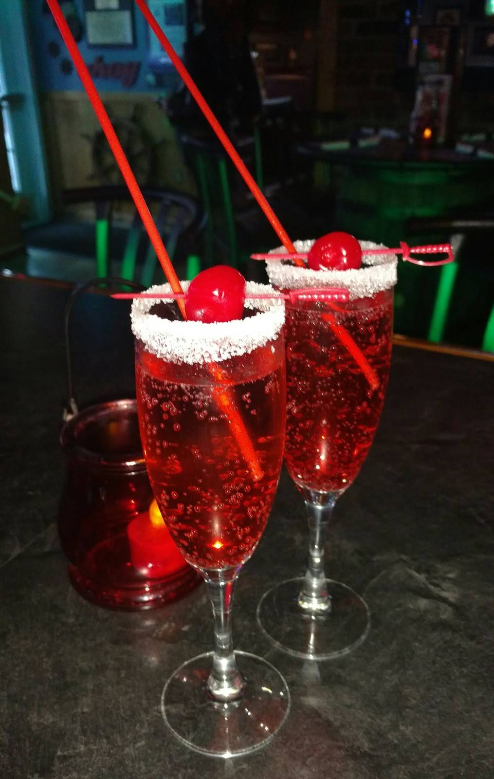 Scallywags Grub & Spirits | restaurant | 6558 Old Lake Shore Rd, Derby, NY 14047, USA | 7169474111 OR +1 716-947-4111