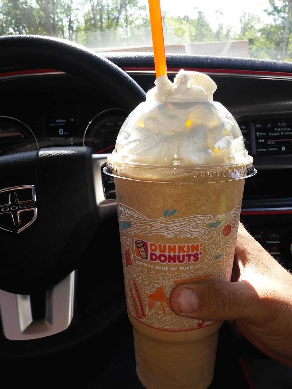 Dunkin | bakery | 13128 Royalton Rd, Strongsville, OH 44136, USA | 2166407752 OR +1 216-640-7752